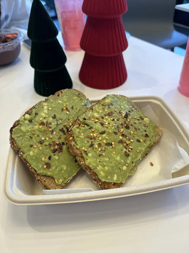 Avocado toast at Pure Green Cape Coral
