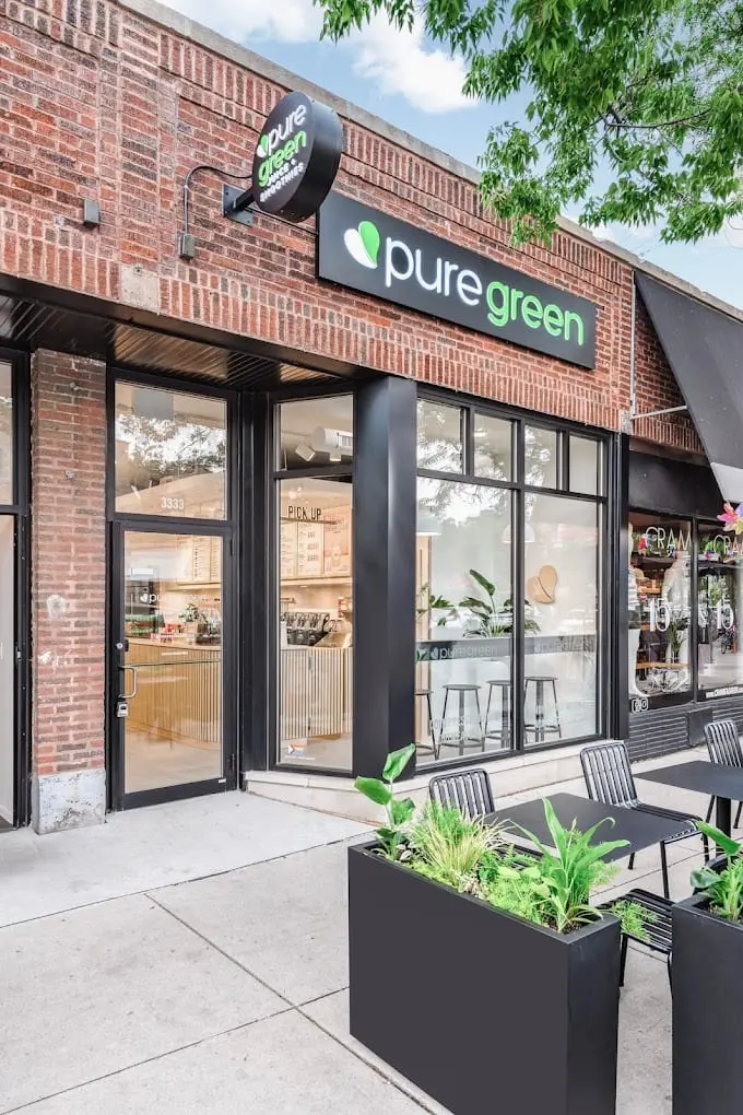 Pure Green Lakeview storefront and blade sign on North Broadway in Chicago