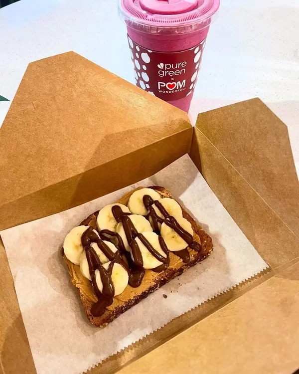 Banana chocolate toast and a POW smoothie at Pure Green San Luis Obispo