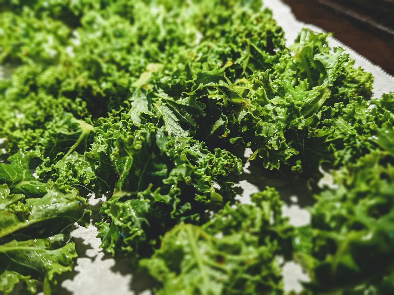 kale superfood in pure green juices and smoothies