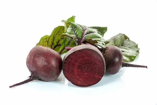 red beets super foods in pure green juices and smoothies